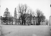 Vy från Universitetsparken mot Övre Slottsgatan, Uppsala