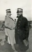 Fältövning på 1920-talet.
Rökpaus. T.v. general Bildt.