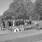 Begravning i Stora Mellösa kyrka, 1940-tal