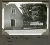 Västra flygeln vid Brevens Bruks herrgård, 1935