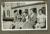 Resande barn på Örebro Centralstation, 1937