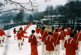 Mölndals Paradorkester underhåller vid invigningen av Gunnebo Bro vid Stensjön. Mölndal i mars 1999.