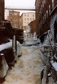 Industribebyggelse vid Mölndalsfallen i Kvarnbyn, Mölndal, i januari 1984.