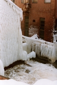 Industribebyggelse vid Mölndalsfallen i Kvarnbyn, Mölndal, i januari 1984.