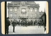 Uppställning vid Upsala Enskilda Bank, 1912