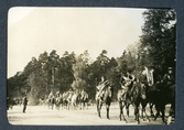 Militär förflyttning med musikkår, 1912