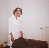 Packning till Röda korsets hjälpsändning, 1970