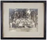 Kursdeltagare med lärare vid infanteriets skola i Karlsborg. 
Mannarna är (mestadels) klädda i m/10.