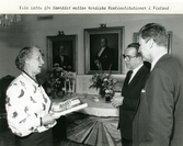 Överlämnande av jubiléumsgåva Samrådet mellan Nordiska Realkreditinstitutioner i Finland, 1986-09-23