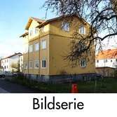 Serie om fyra fotografier som visar det gulmålade bostadshuset Vesslan 4 med adress Sörgårdsgatan 6 i Krokslätt, Mölndal. Fotografier tagna den 20/11 2015. Byggnadsdokumentation inför rivning.