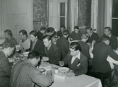 Frukost under tystnad på Skogsskolan i Garpenberg, 1945