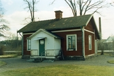 Lindbacka banvaktstuga, våren 1998