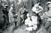 Examination ute i skogen runt Norberg, 1947