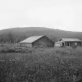 Lima, Tandö. Fjös och stuga vid Tandövala.