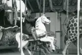 Eva Gripenstedt på karusellhäst, ca 1960