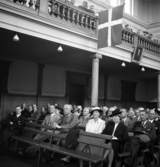 Glasets dag. Publikbild från föreläsningarna i läroverkets aula.