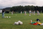 Fotbollslaget Jitex BK tränar på Åbyvallen i Åby, Mölndal, år 1996.