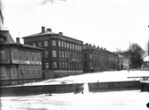 Vänersborg. Gamla Hamnkanalen, Strandhotellet och Strömmerska huset