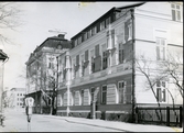 Västerås, Centrum, kv. Igor.
Östra kyrkogatan med Hushållningssällskapets hus.