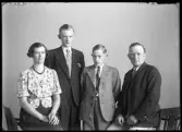 Grupporträtt, A. Karlsson, Svenby, Berg, Kolbäck
Ur Gustaf Åhmans samling.
