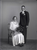 Brudpar. Ingvar Anderson, Box 2, Strömsholm.
Ur Gustaf Åhmans samling.