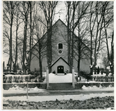 Danderyds kyrka exteriör - västra ingången