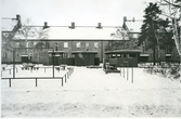 Västerås, Östermalm, kv. Ivar.
Gårdsinteriör Karlsgatan/Östermalmsgatan, 1975.