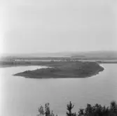 Borlänge, Norr Amsberg. Hemsjön och älven.