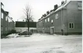 Västerås, Östermalm, kv. Julius.
Innergård Utanbygatan. 1975.
