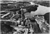 Flygfoto över Kvarnsvedens pappersbruk, 1930-tal.