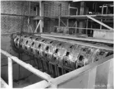 Byggnation av returpappersanläggning, 1974-1975