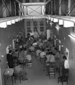 Söndagen den 22 december 1957 gjorde Linköpingsrevyn ett uppskattat framträdande i Linköpings fängelse