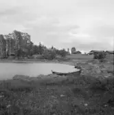 Borlänge, Torsång, Viken. (Båt i förgrunden) 1921-1926.