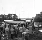 Hösten har kommit och det är dags att ta upp båtarna för vinterförvaring