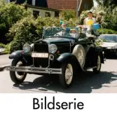 Serie om 26 fotografier som visar studentexamen på Fässbergsgymnasiet i Mölndal den 5 juni 1997.