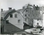 Västerås, Centrum, kv. Kettil.
Köpmansgatan 10 före rivning. 1964.