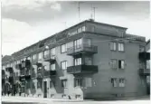 Västerås, Centrum, kv. Klio.
Källgatan 17 och 17 A. C:a 1960-talet.