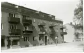 Västerås, Centrum, kv. Klio.
Källgatan 17 och 17 A. C:a 1960-talet.