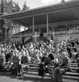 Medborgartåget, 16/6 1940. 
Vy över läktare och publik på Värendsvallen.