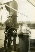 Gunnar Henriksson på ett skepp, 1900-tal.