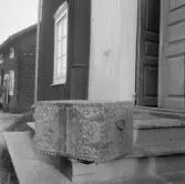 Säter, Gustafs, Naglarby, Gästgivarns. Rikt beslagen kista.