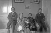 Familj i soffan, 1920-tal