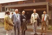 Kamratföreningens resa till Finland, sommaren 1973.
Överste Bengt Brusewitz (ordförande i kamratföreningens samerbetskommitté), 
tvåa fr.v. Kamratföreningens vice ordförande Knut Aaby-Ericsson fyra fr.v.