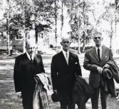 Regementets dag 2/9 1972. 
Kamratföreningens årsmöte. 
Fr.v.: advokat Harald Bünger, överste Gustaf Källner samt major Arthur Holmqvist.