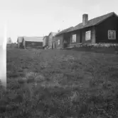 Falun, Sundborn, Byggningen, Bäckänge. Stuga och uthus.