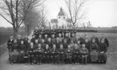 Konfirmation i Ervalla kyrka, omkring 1906