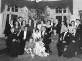 Harry och Maj-Britts bröllop i Margareta hushållsskolas lokaler, 1940-tal