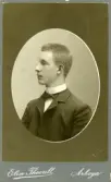 Porträtt i profil av Karl Andersson, 1904