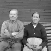 Falun, Karlsby, Sundborn. Nämndeman Per Andersson och mor Sara, Karlsbyheden.