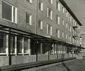 Norra Biskopsgården
Dimvädersgatan
Block 5
Entré till Vinterskolan 